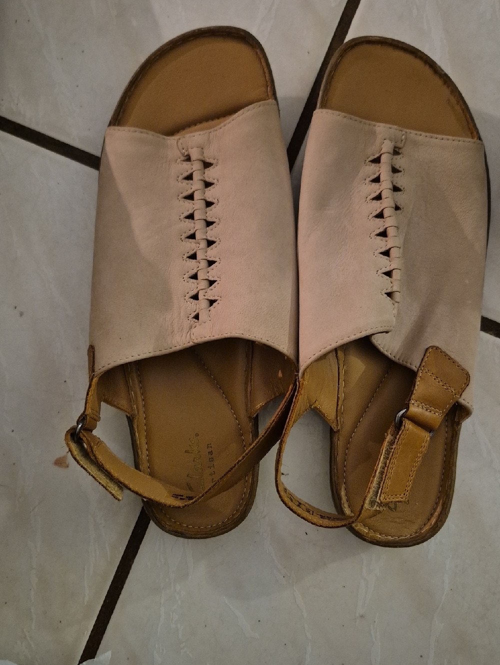 Clarks Women's Blush Leather Slingback Sandals